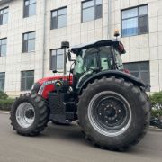 صورة جرار زراعي 4x4 – من 70 إلى 100 حصان | أداء قوي وتحكم رقمي بمحرك Yunnei